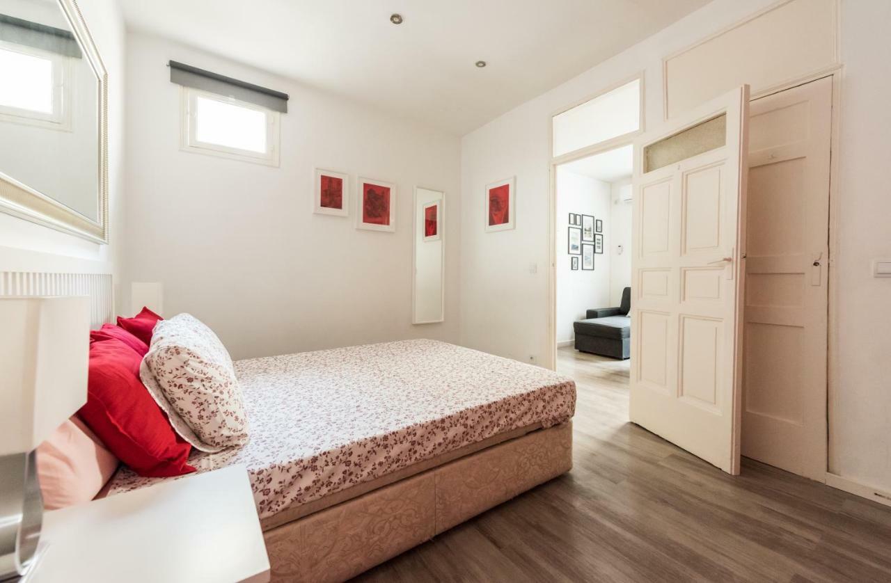 Apartamento En Sol, Madrid Centro Appartement Buitenkant foto